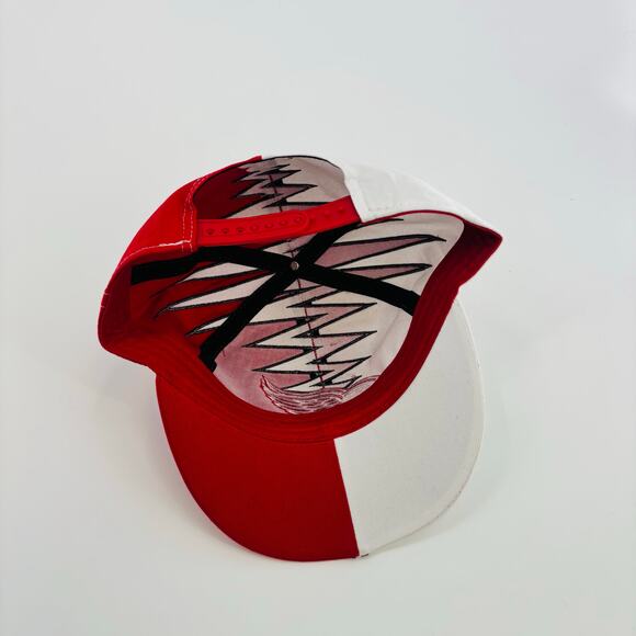 VINTAGE DETROIT RED WINGS STARTER SHOCKEWAVE SNAPBACK HAT - Picture 6 of 7